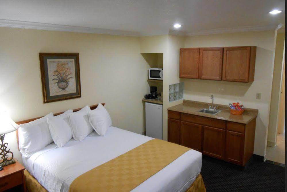 Best Host Inn Plaza كانزاس سيتي المظهر الخارجي الصورة